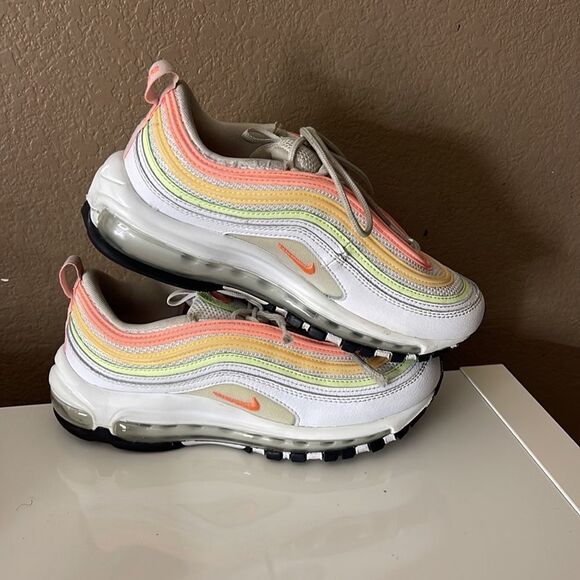 Women’s Air Max 97 Essential 'White Melon mint Volt' size 6.5 - Picture 3 of 7